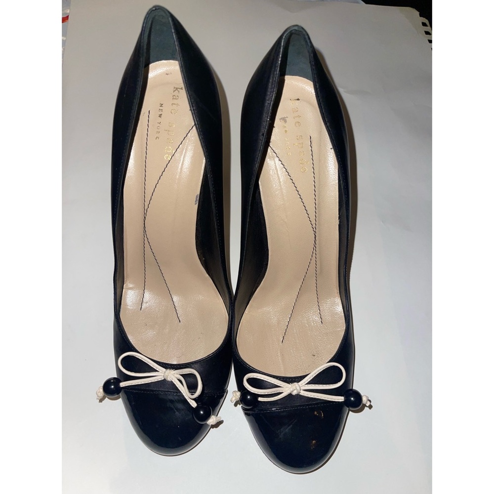 Kate Spade Cap Toe with Beaded Bowtie Detail and Zebra Striped Heel Sz. 7.5 EUC